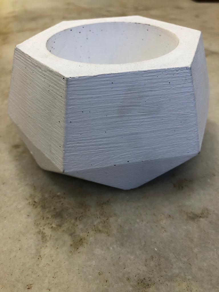 CEMENT POT