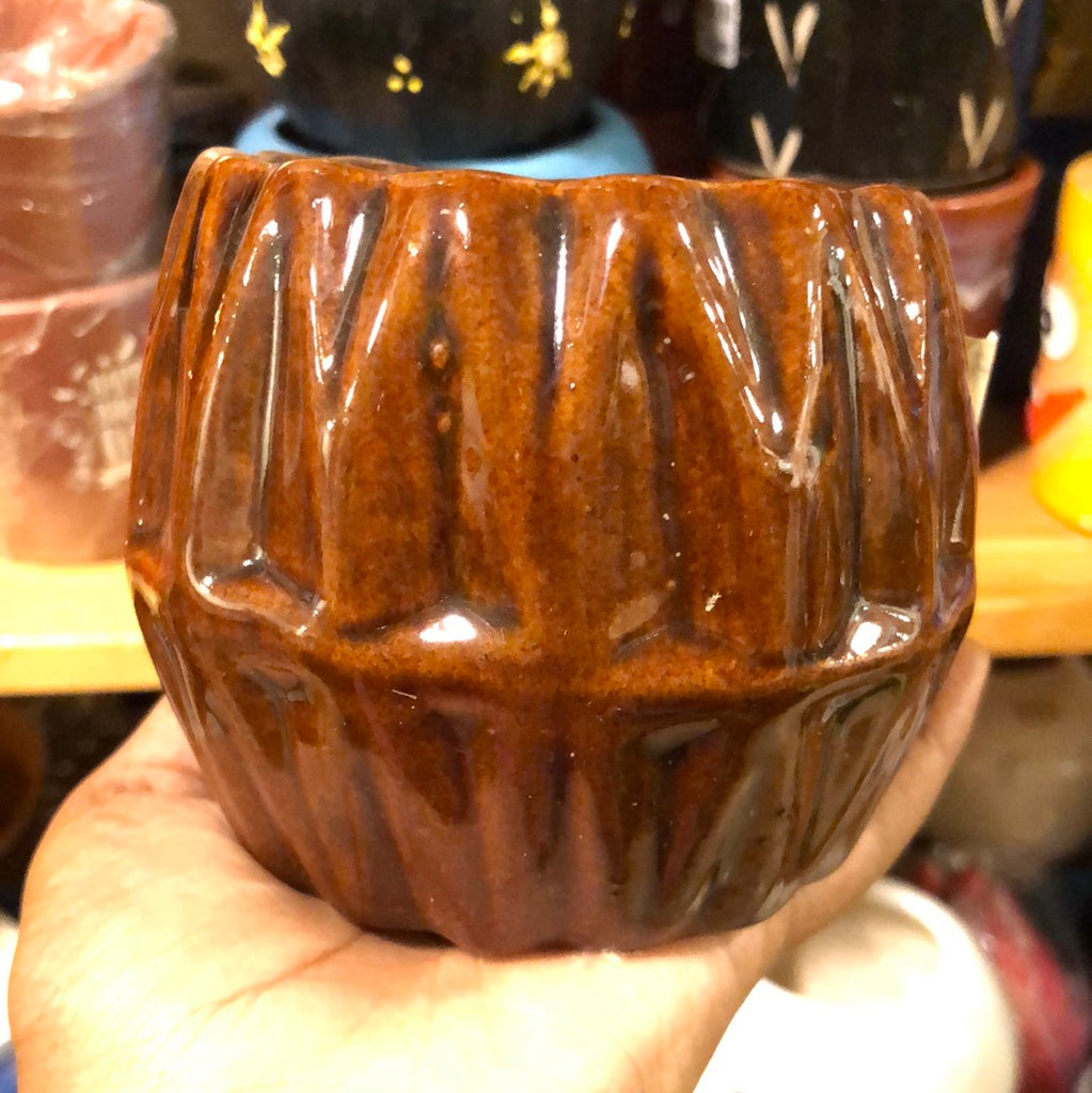 Ceramic pot