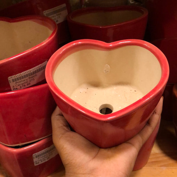 Ceramic pot heart – hariththarang