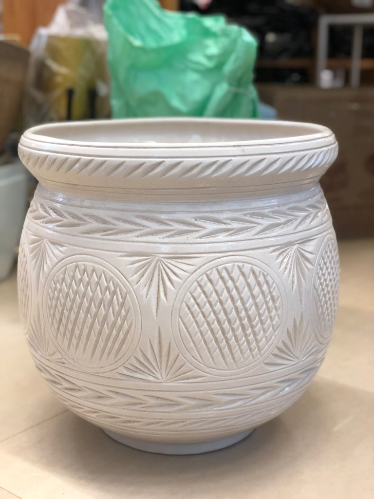 White Ganda ceramic pot (16/16)