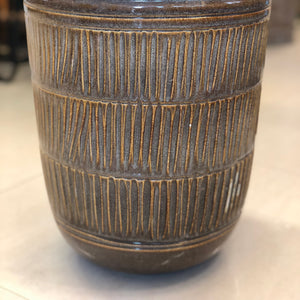 Antique drum ceramic pot