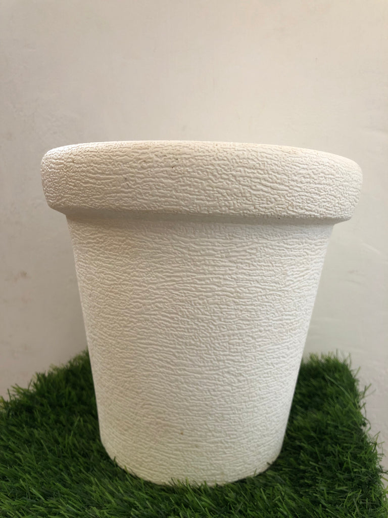 Crown Plastic Pot