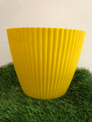 Bellow  “7” Plastic Pot