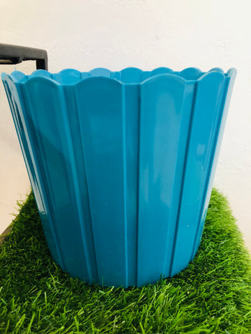 Fence plastic “8" Plastic Pot