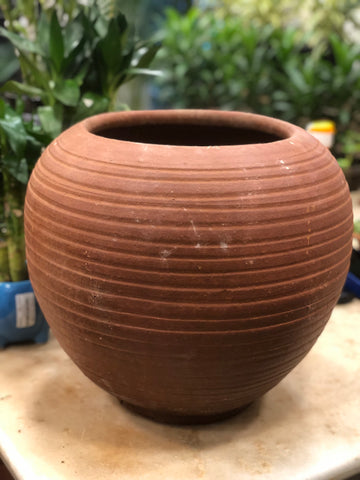Mud pot terracotta