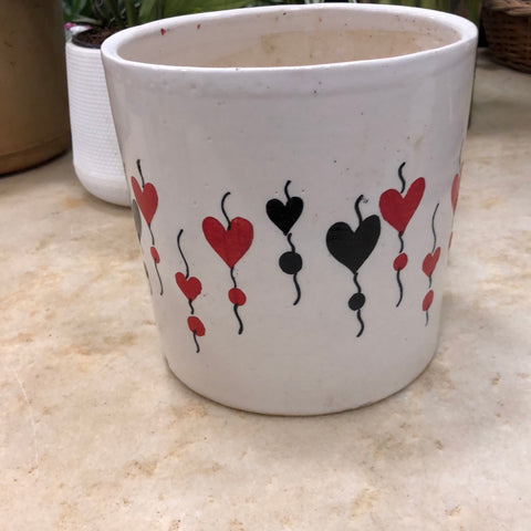 Ceramic pot