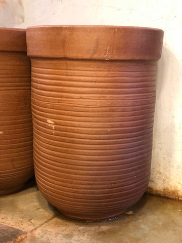 Mud pot terracotta